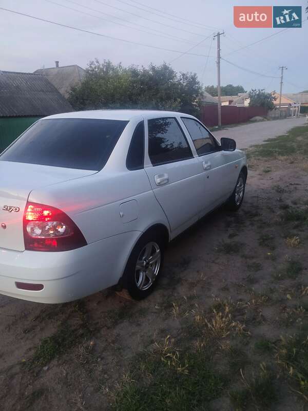 Седан ВАЗ / Lada 2170 Priora 2012 в Кременчуці