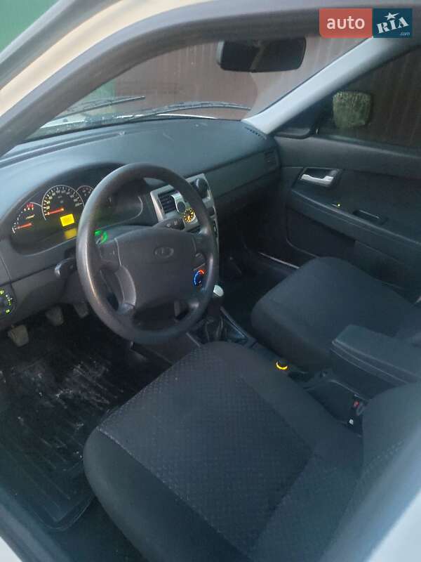 Седан ВАЗ / Lada 2170 Priora 2012 в Кременчуці