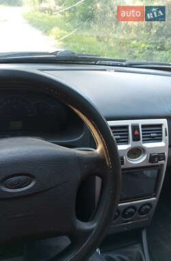 Седан ВАЗ / Lada 2170 Priora 2007 в Белогорье