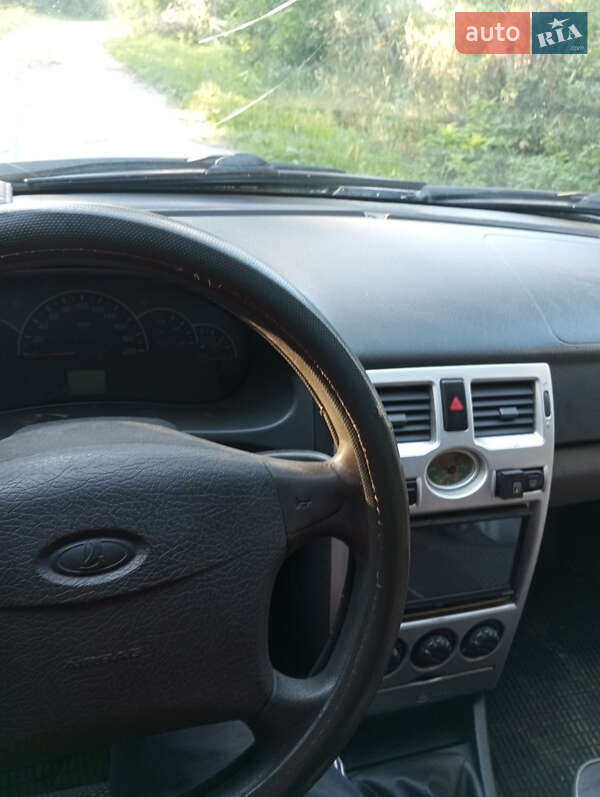Седан ВАЗ / Lada 2170 Priora 2007 в Белогорье фото 6 Седан ВАЗ / Lada 2170 Priora 2007 в Белогорье