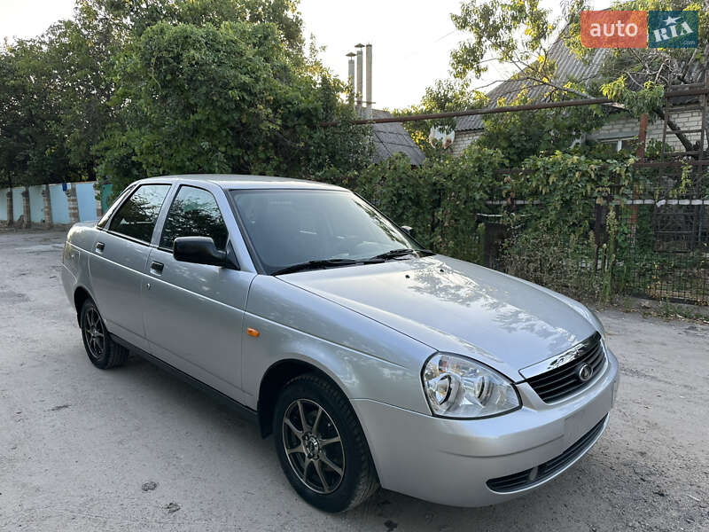 Седан ВАЗ / Lada 2170 Priora 2008 в Запорожье