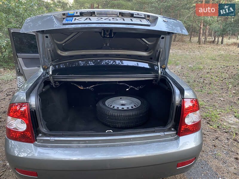 Седан ВАЗ / Lada 2170 Priora 2008 в Києві