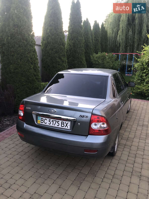 Седан ВАЗ / Lada 2170 Priora 2008 в Львові