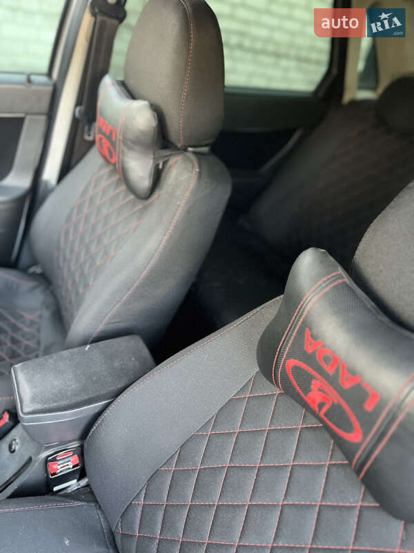 Седан ВАЗ / Lada 2170 Priora 2012 в Днепре