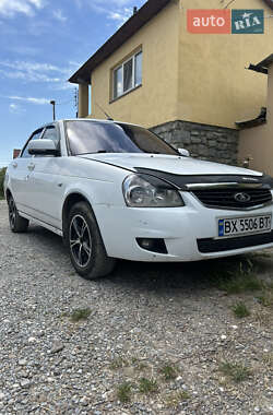 Седан ВАЗ 2170 Priora 2011 в Каменец-Подольском