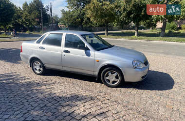 Седан ВАЗ 2170 Priora 2009 в 
