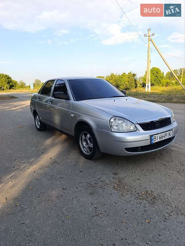 Седан ВАЗ 2170 Priora 2008 в 