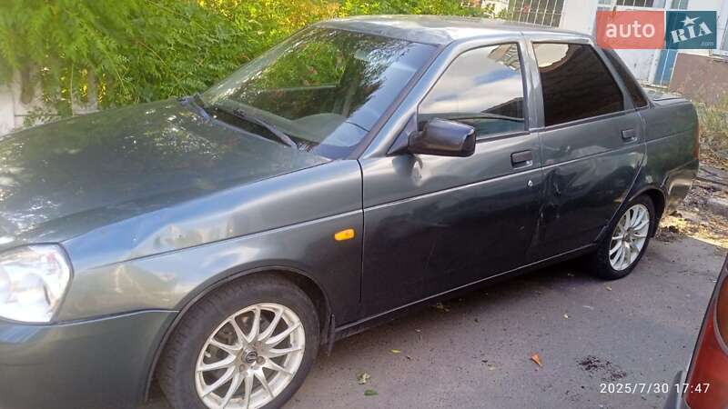 Седан ВАЗ / Lada 2170 Priora 2010 в Херсоне
