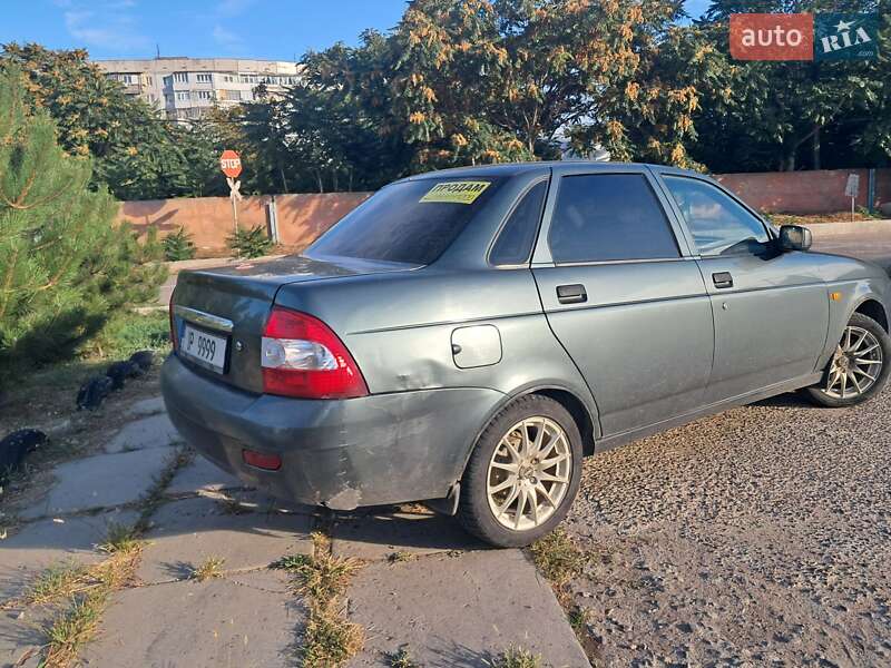 Седан ВАЗ / Lada 2170 Priora 2010 в Херсоне
