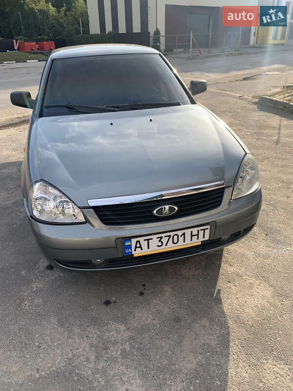 Седан ВАЗ / Lada 2170 Priora 2008 в Ивано-Франковске