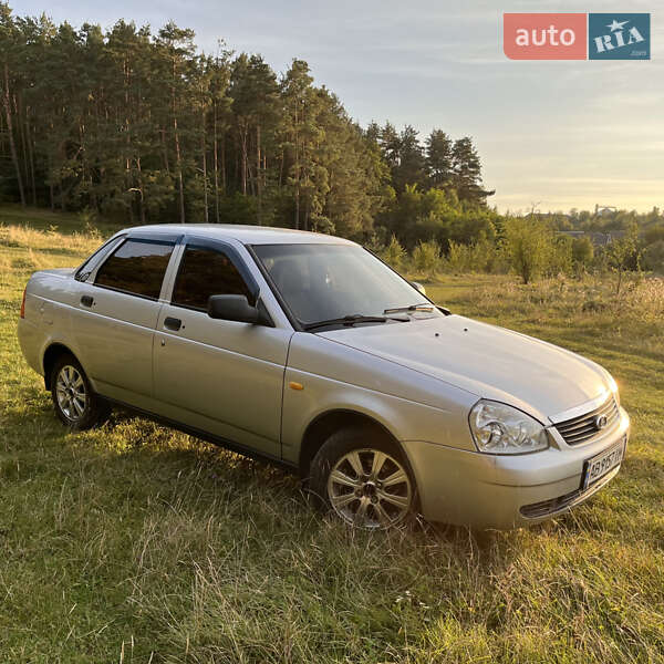 ВАЗ / Lada 2170 Priora 2010