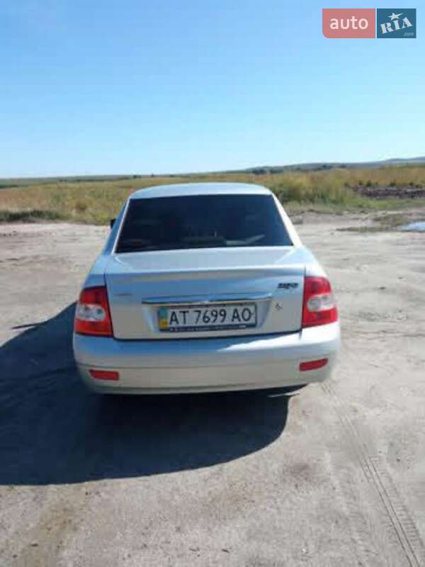 Седан ВАЗ / Lada 2170 Priora 2008 в Товсте фото 5 Седан ВАЗ / Lada 2170 Priora 2008 в Товсте