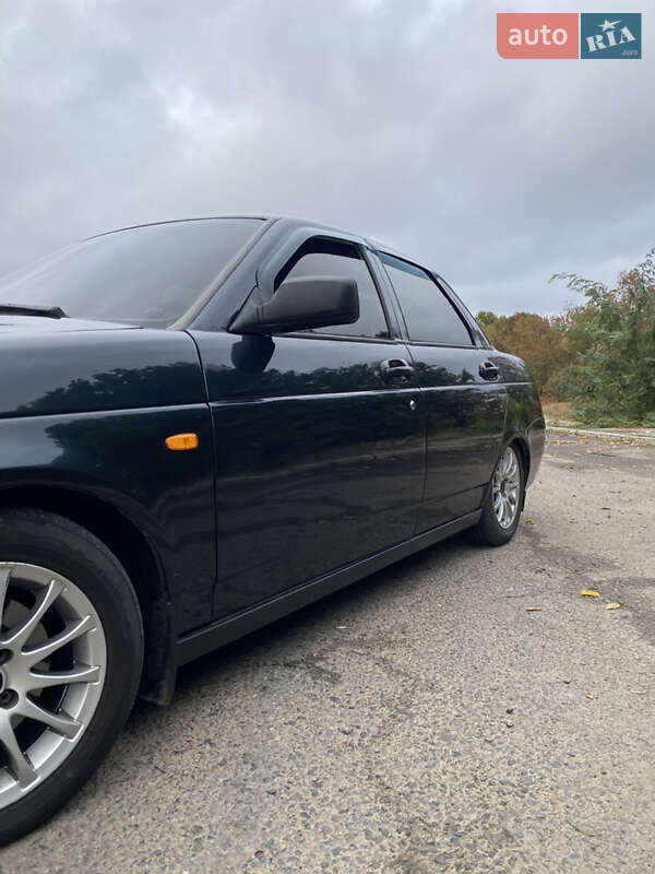 Седан ВАЗ / Lada 2170 Priora 2007 в Овидиополе фото 3 Седан ВАЗ / Lada 2170 Priora 2007 в Овидиополе