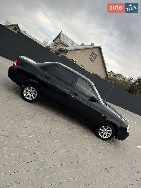 Седан ВАЗ / Lada 2170 Priora 2008 в Черновцах фото 8 Седан ВАЗ / Lada 2170 Priora 2008 в Черновцах