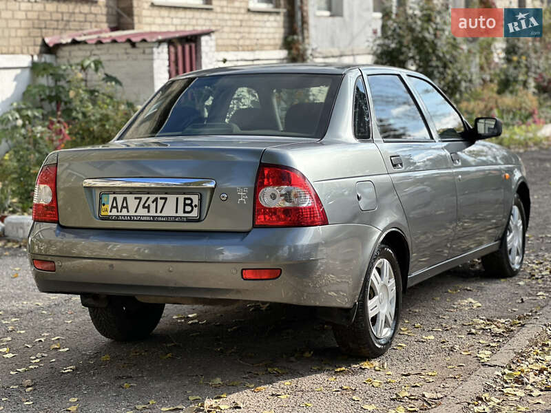 Седан ВАЗ / Lada 2170 Priora 2008 в Новом Буге фото 3 Седан ВАЗ / Lada 2170 Priora 2008 в Новом Буге