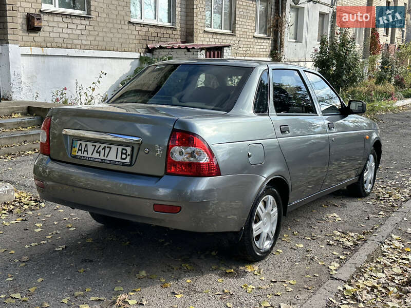Седан ВАЗ / Lada 2170 Priora 2008 в Новом Буге фото 9 Седан ВАЗ / Lada 2170 Priora 2008 в Новом Буге