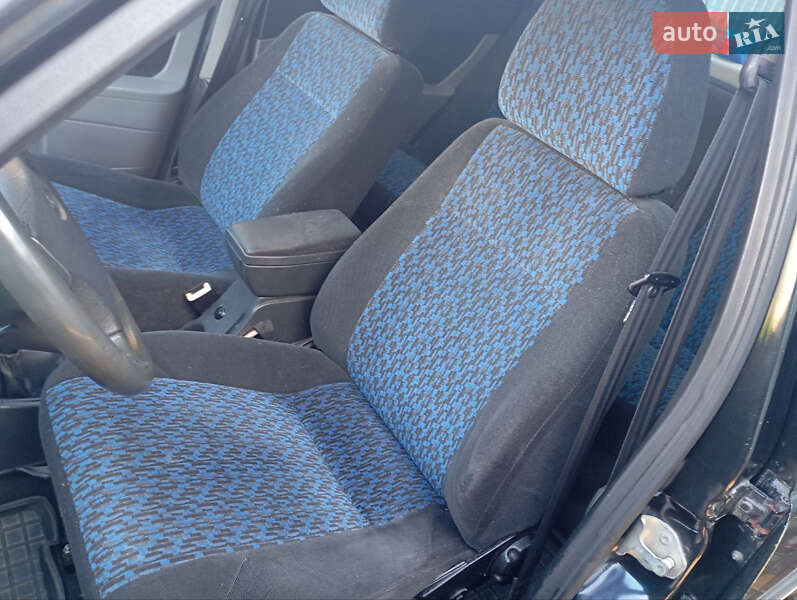 Седан ВАЗ / Lada 2170 Priora 2008 в Новомосковську