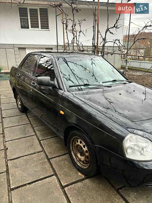 Седан ВАЗ / Lada 2170 Priora 2008 в Тячеве