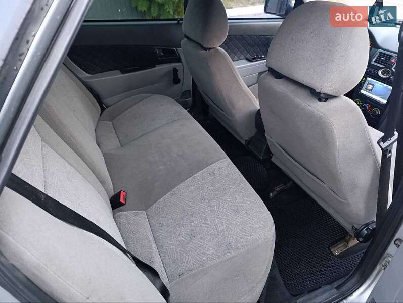 Седан ВАЗ / Lada 2170 Priora 2008 в Синельниково