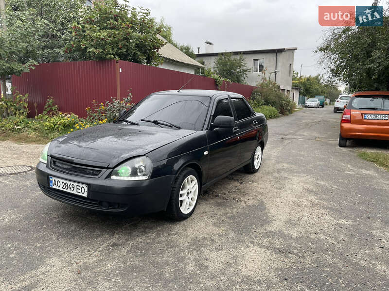 Седан ВАЗ / Lada 2170 Priora 2012 в Киеве фото 13 Седан ВАЗ / Lada 2170 Priora 2012 в Киеве