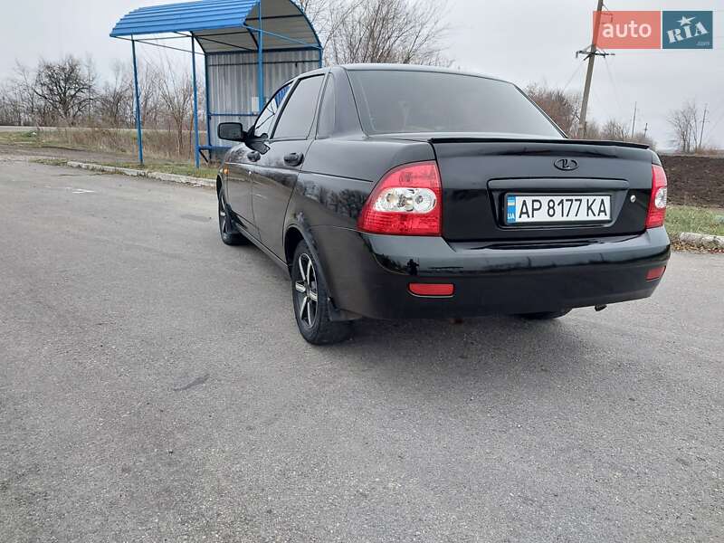 Седан ВАЗ / Lada 2170 Priora 2008 в Новониколаевке фото 2 Седан ВАЗ / Lada 2170 Priora 2008 в Новониколаевке