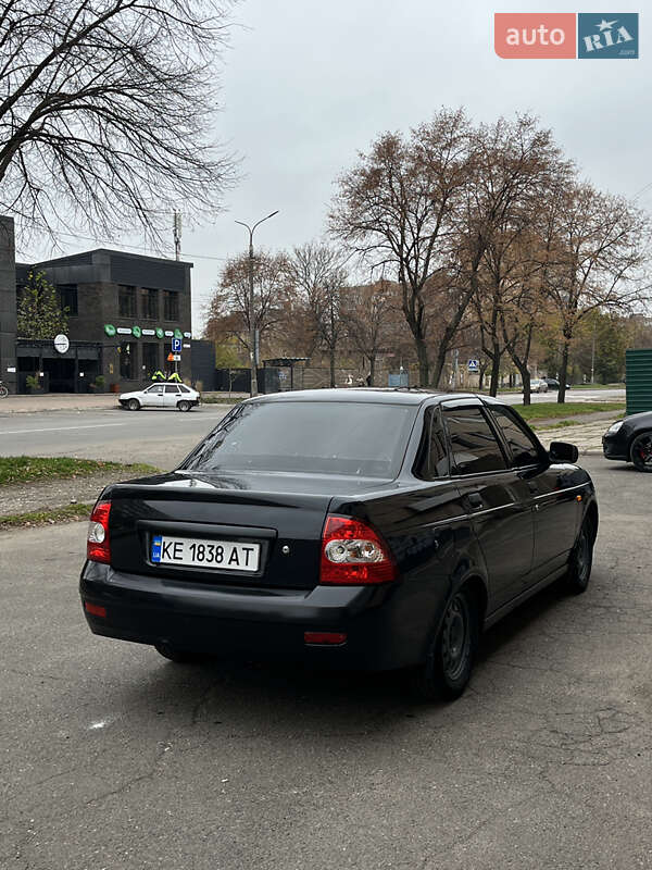 Седан ВАЗ / Lada 2170 Priora 2010 в Кривому Розі фото 3 Седан ВАЗ / Lada 2170 Priora 2010 в Кривому Розі