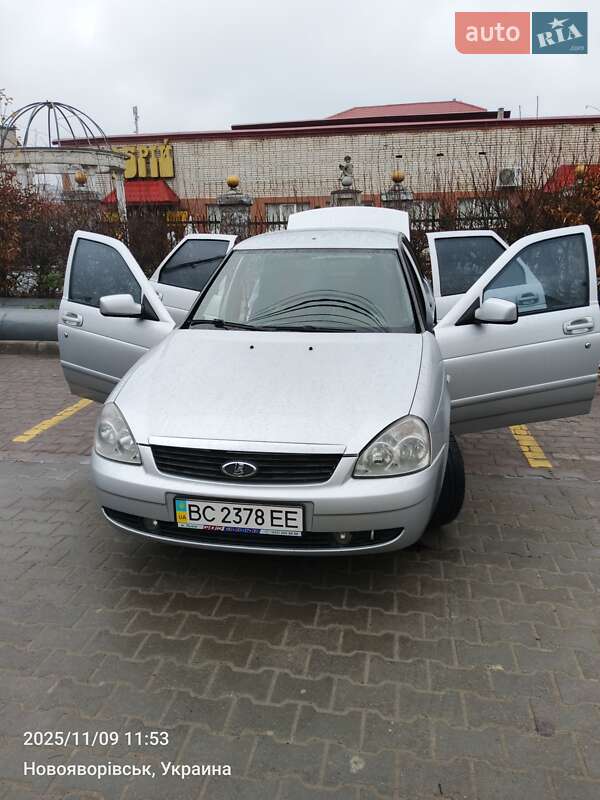 Седан ВАЗ / Lada 2170 Priora 2011 в Львове фото 16 Седан ВАЗ / Lada 2170 Priora 2011 в Львове