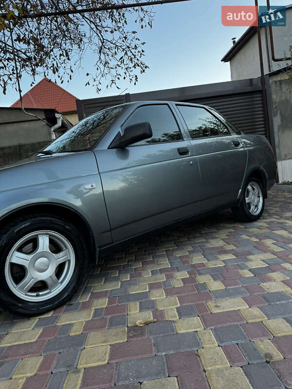 Седан ВАЗ / Lada 2170 Priora 2011 в Одесі фото 5 Седан ВАЗ / Lada 2170 Priora 2011 в Одесі