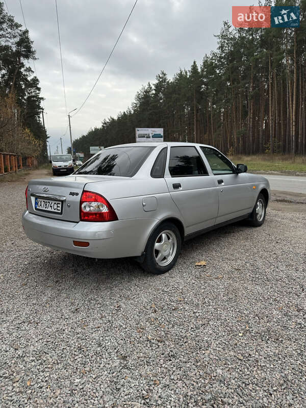 Седан ВАЗ / Lada 2170 Priora 2008 в Ирпене