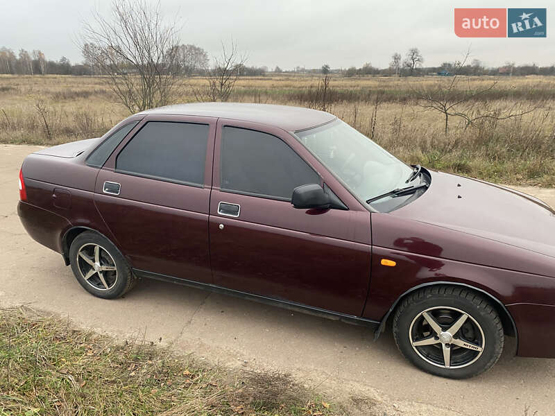 Седан ВАЗ / Lada 2170 Priora 2008 в Чернигове фото 10 Седан ВАЗ / Lada 2170 Priora 2008 в Чернигове