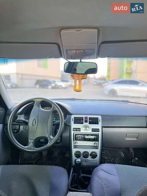 Седан ВАЗ / Lada 2170 Priora 2007 в Тернополі фото 5 Седан ВАЗ / Lada 2170 Priora 2007 в Тернополі