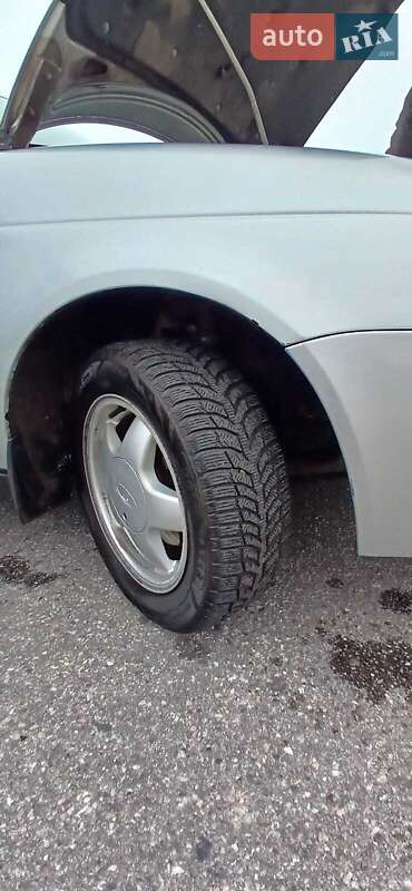 Седан ВАЗ / Lada 2170 Priora 2007 в Кривому Розі фото 16 Седан ВАЗ / Lada 2170 Priora 2007 в Кривому Розі