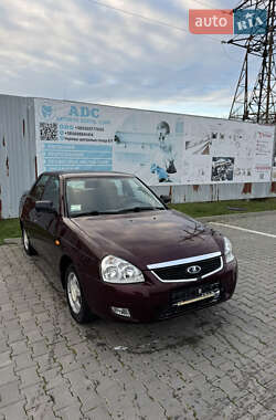 Седан ВАЗ 2170 Priora 2011 в Чернівцях