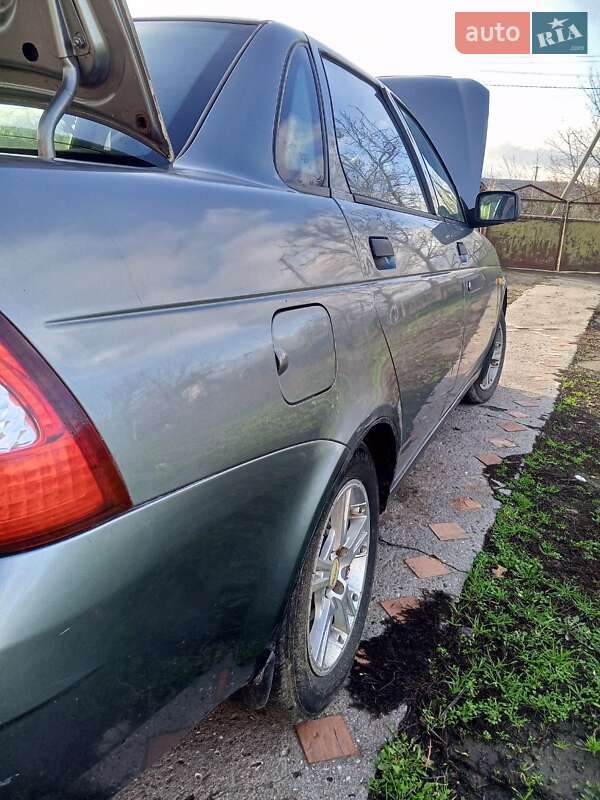 Седан ВАЗ / Lada 2170 Priora 2008 в Раздельной