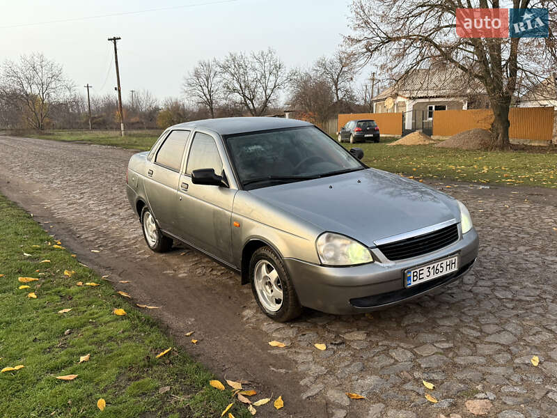 Седан ВАЗ / Lada 2170 Priora 2008 в Первомайську