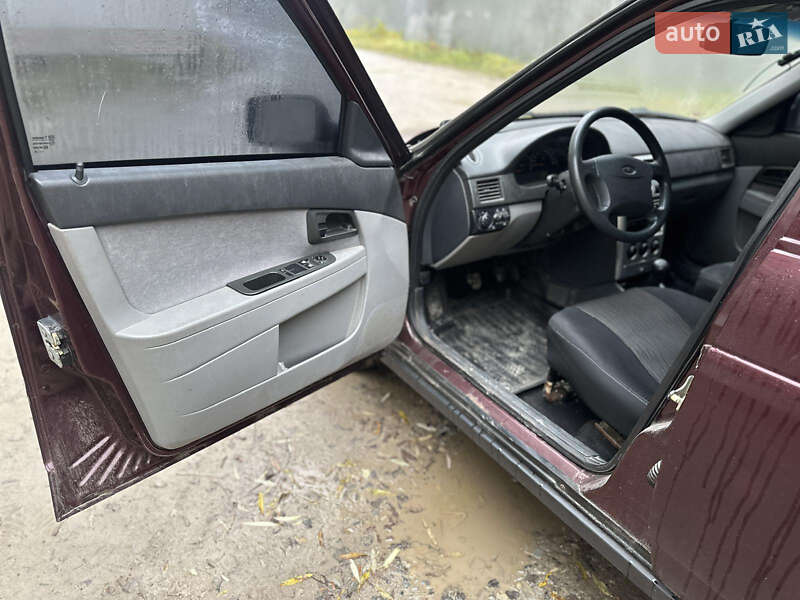 Седан ВАЗ / Lada 2170 Priora 2008 в Волочиске