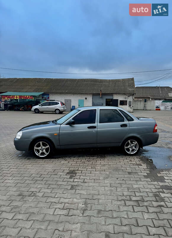 Седан ВАЗ / Lada 2170 Priora 2008 в Арцизе