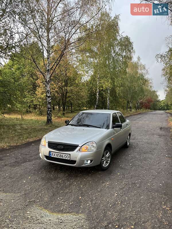 Седан ВАЗ / Lada 2170 Priora 2011 в Лозовой