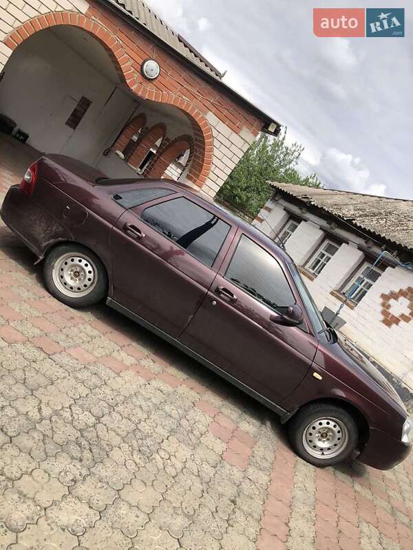 Седан ВАЗ / Lada 2170 Priora 2012 в Ізюмі