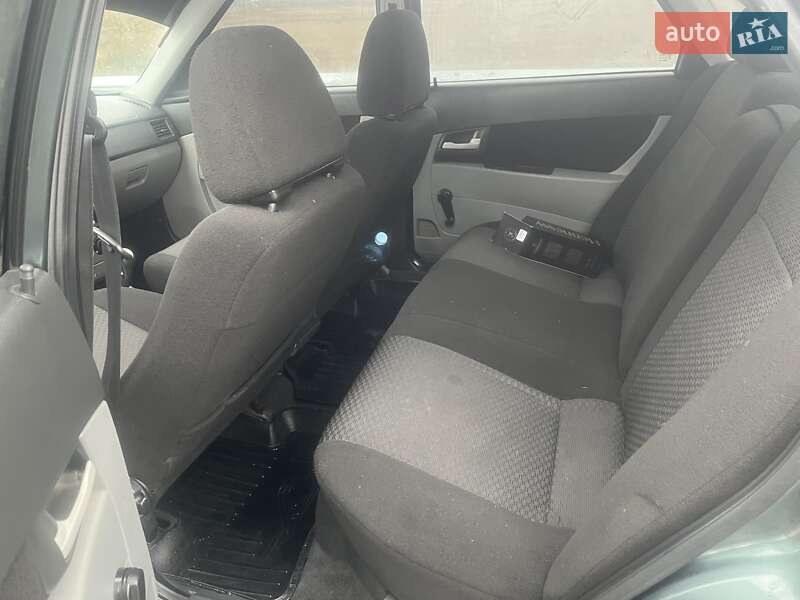 Седан ВАЗ / Lada 2170 Priora 2011 в Балаклії фото 19 Седан ВАЗ / Lada 2170 Priora 2011 в Балаклії