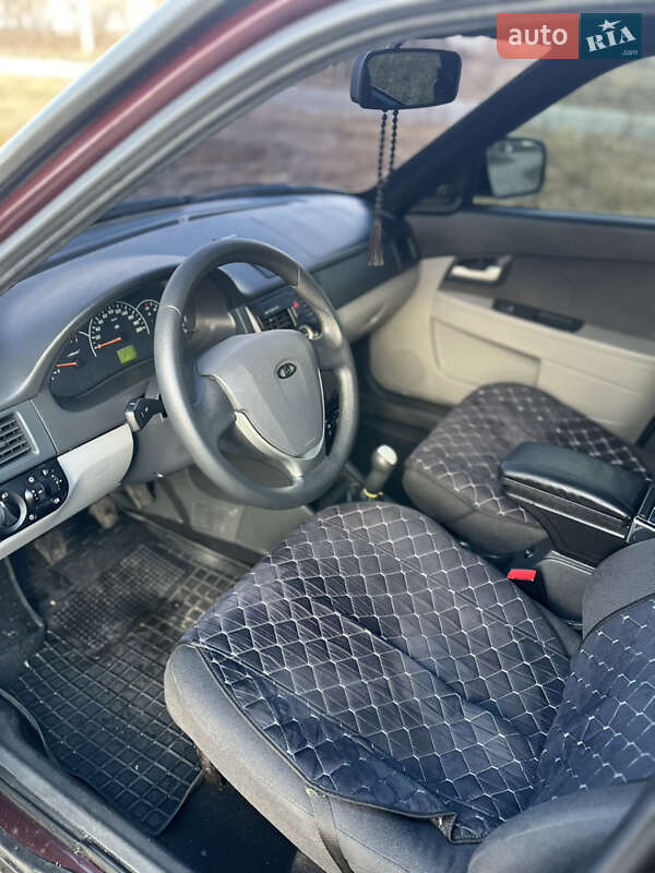 Седан ВАЗ / Lada 2170 Priora 2011 в Сосницях фото 5 Седан ВАЗ / Lada 2170 Priora 2011 в Сосницях
