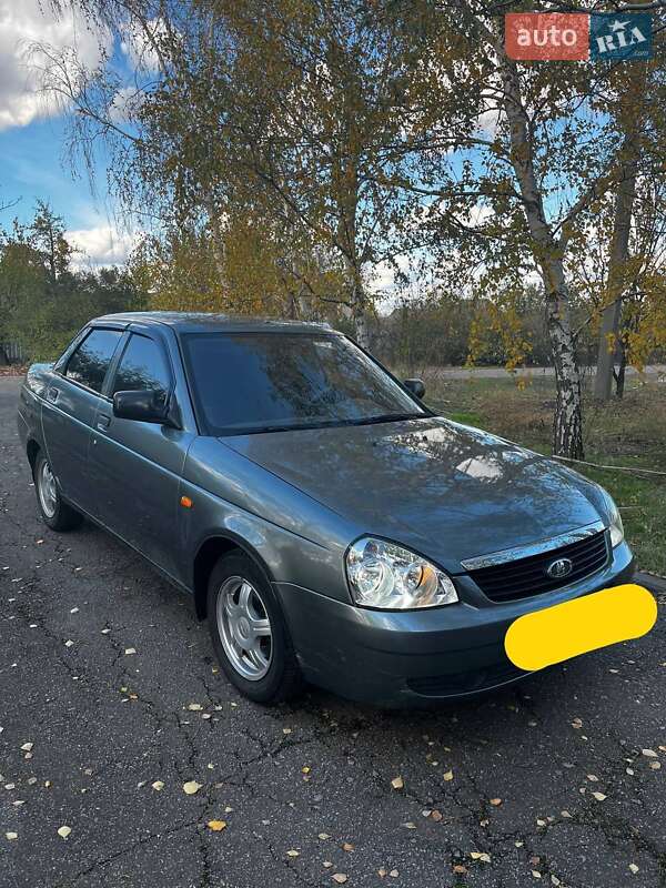 Седан ВАЗ / Lada 2170 Priora 2011 в Заводском