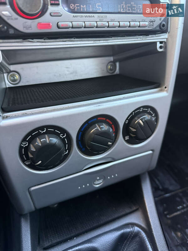 Седан ВАЗ / Lada 2170 Priora 2007 в Чернигове