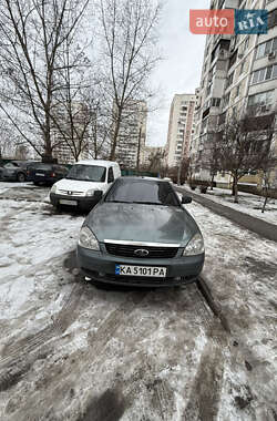 Седан ВАЗ 2170 Priora 2011 в Києві