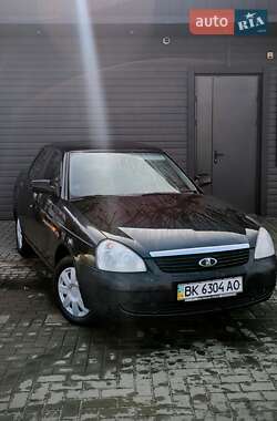 Седан ВАЗ 2170 Priora 2008 в Сарнах