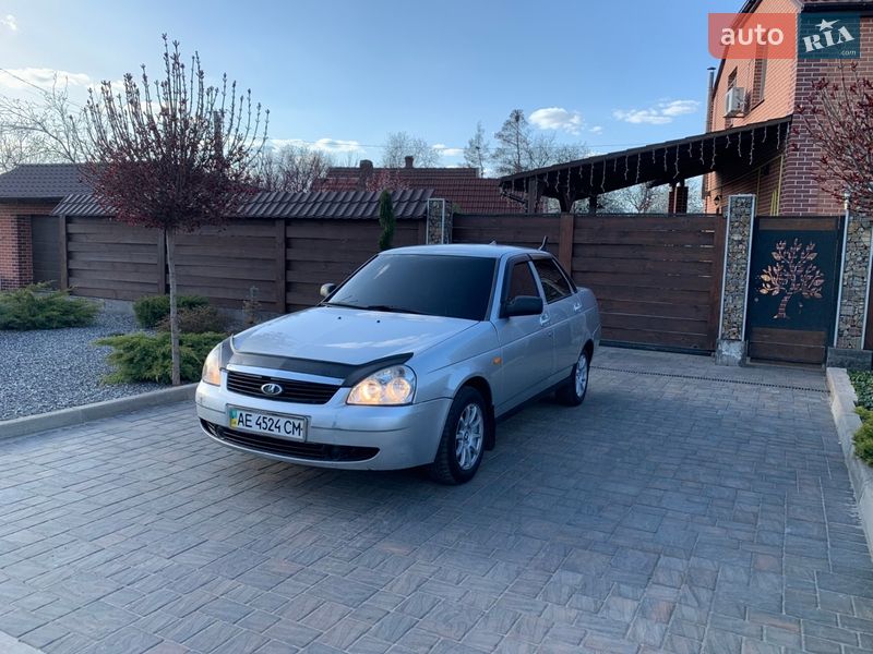 Седан ВАЗ / Lada 2170 Priora 2008 в Кривом Роге