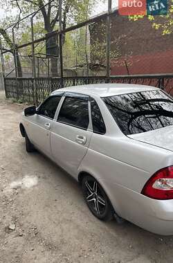 Седан ВАЗ 2170 Priora 2013 в Днепре