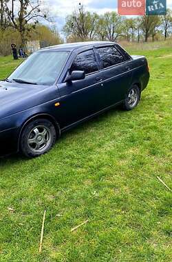 Седан ВАЗ / Lada 2170 Priora 2008 в Ромнах