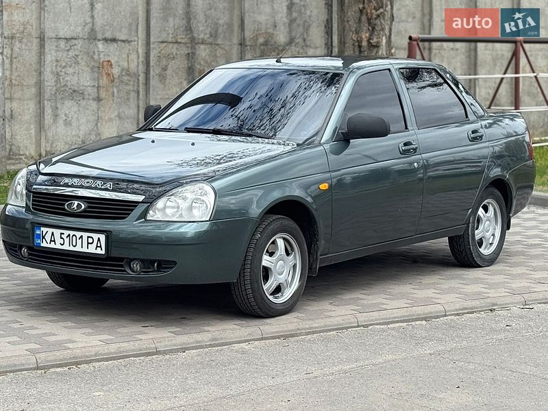 ВАЗ / Lada 2170 Priora 2011