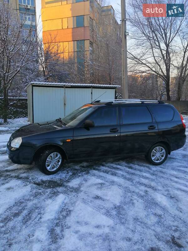 Универсал ВАЗ / Lada 2171 Priora 2012 в Кривом Роге